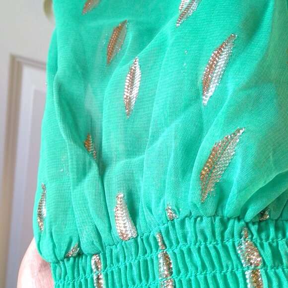 NWT Lipsy Green Wrap Top with Gold and Silver Lurex Pattern UK Size 12 US Size 8 - Picture 9 of 10